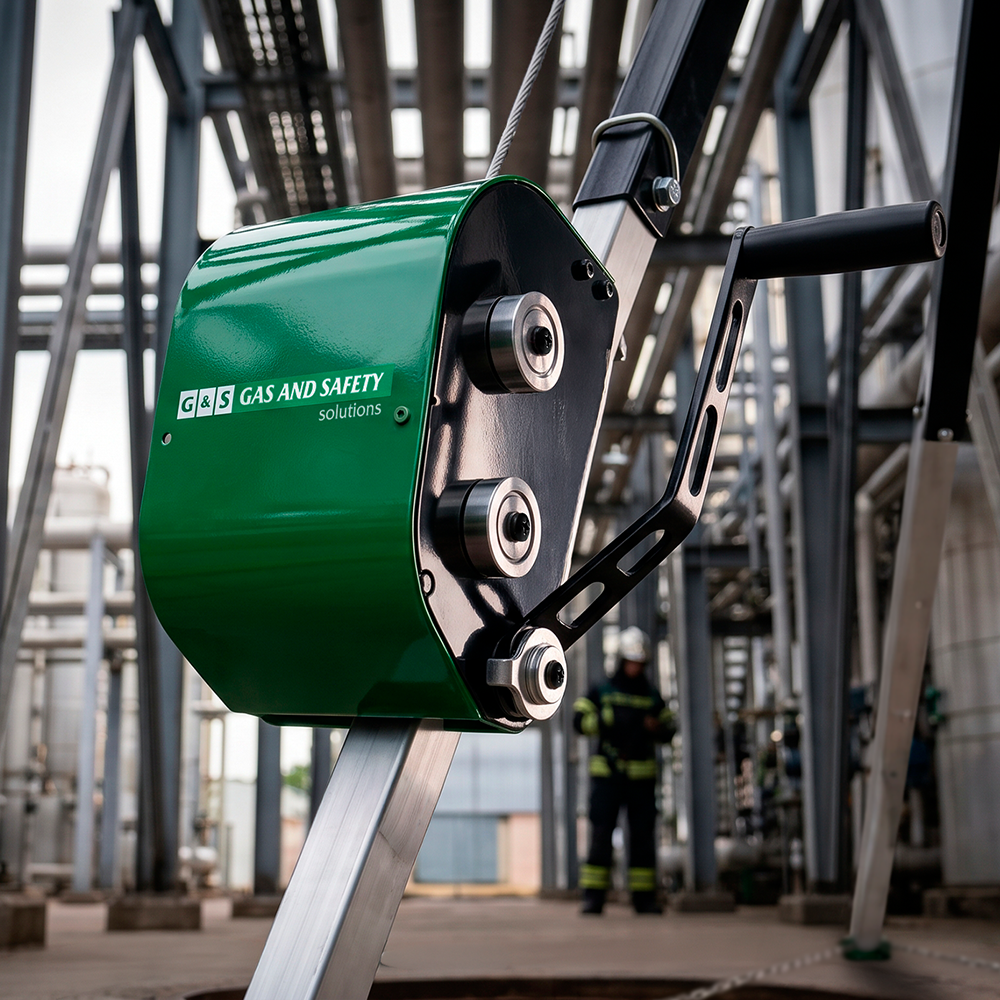 Guincho de Resgate para Tripé com Cabo de Aço de 20M - Gas and Safety | GBRUTUS20M