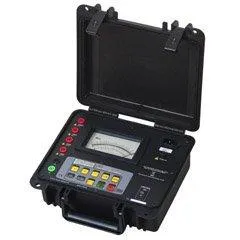 Megôhmetro analógico de 1 kV Megabras | ITMI1050e